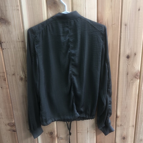 H&M Teen Olive Green Satin Like Bomber Jacket - Picture 3 of 7